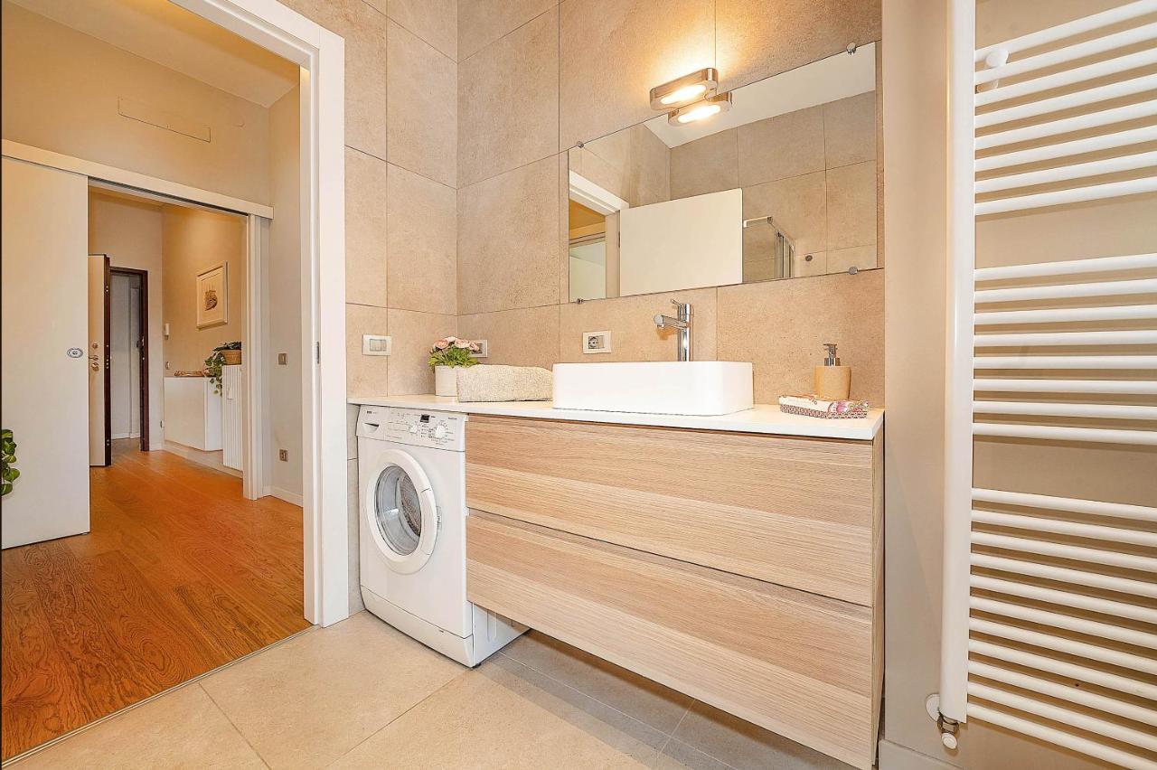 A Casa Di Adele Apartment เวโรนา ภายนอก รูปภาพ