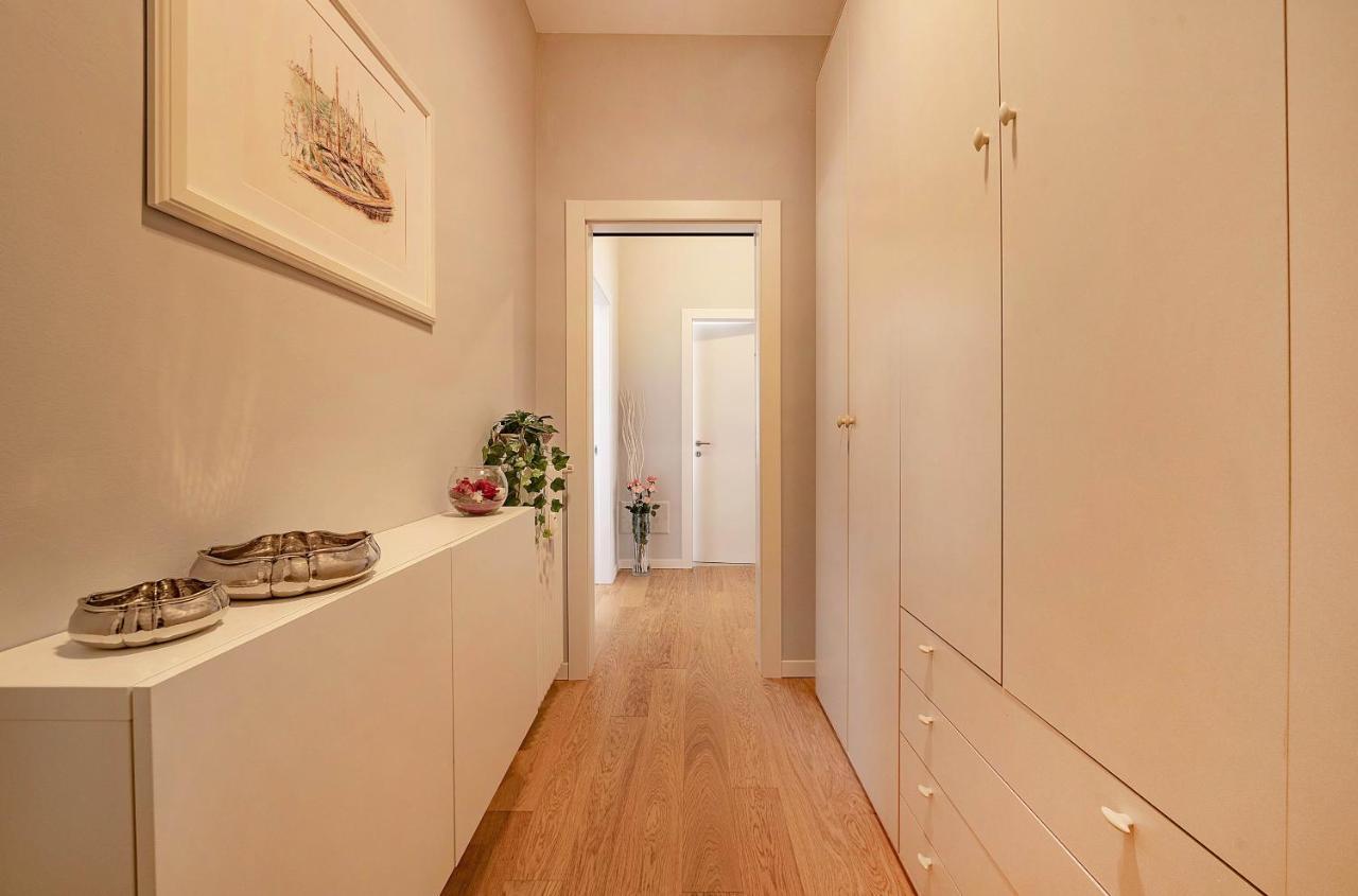 A Casa Di Adele Apartment เวโรนา ภายนอก รูปภาพ