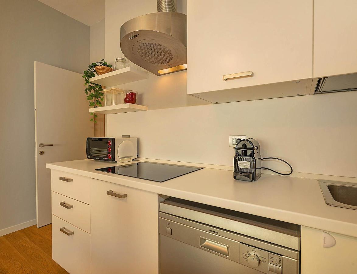A Casa Di Adele Apartment เวโรนา ภายนอก รูปภาพ